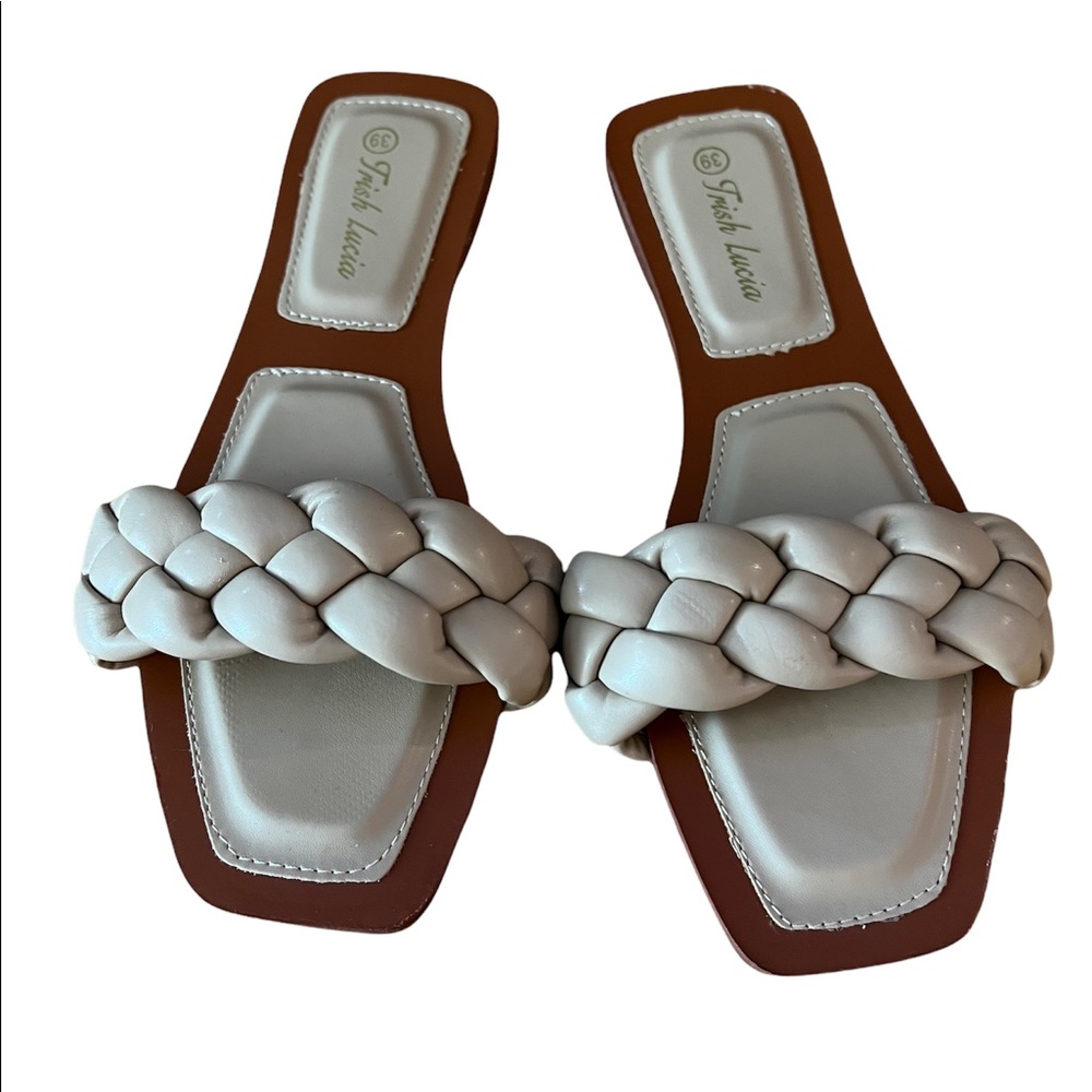 Trish Lucia women’s slip on sandals, new without tag, size 8.